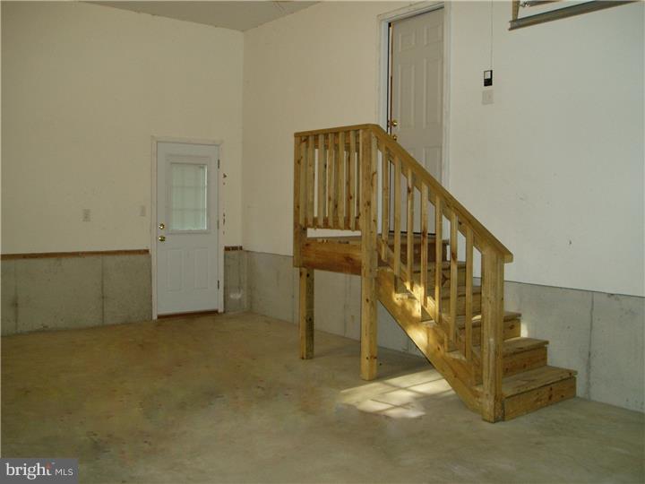 428 Alloway Aldine Road Elmer, NJ 08318 - Photo 15 of 25 Garage
