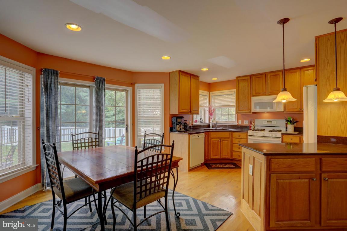 259 Squire Lane Lititz, PA 17543 - Photo 2 of 21 Gallery Image 2