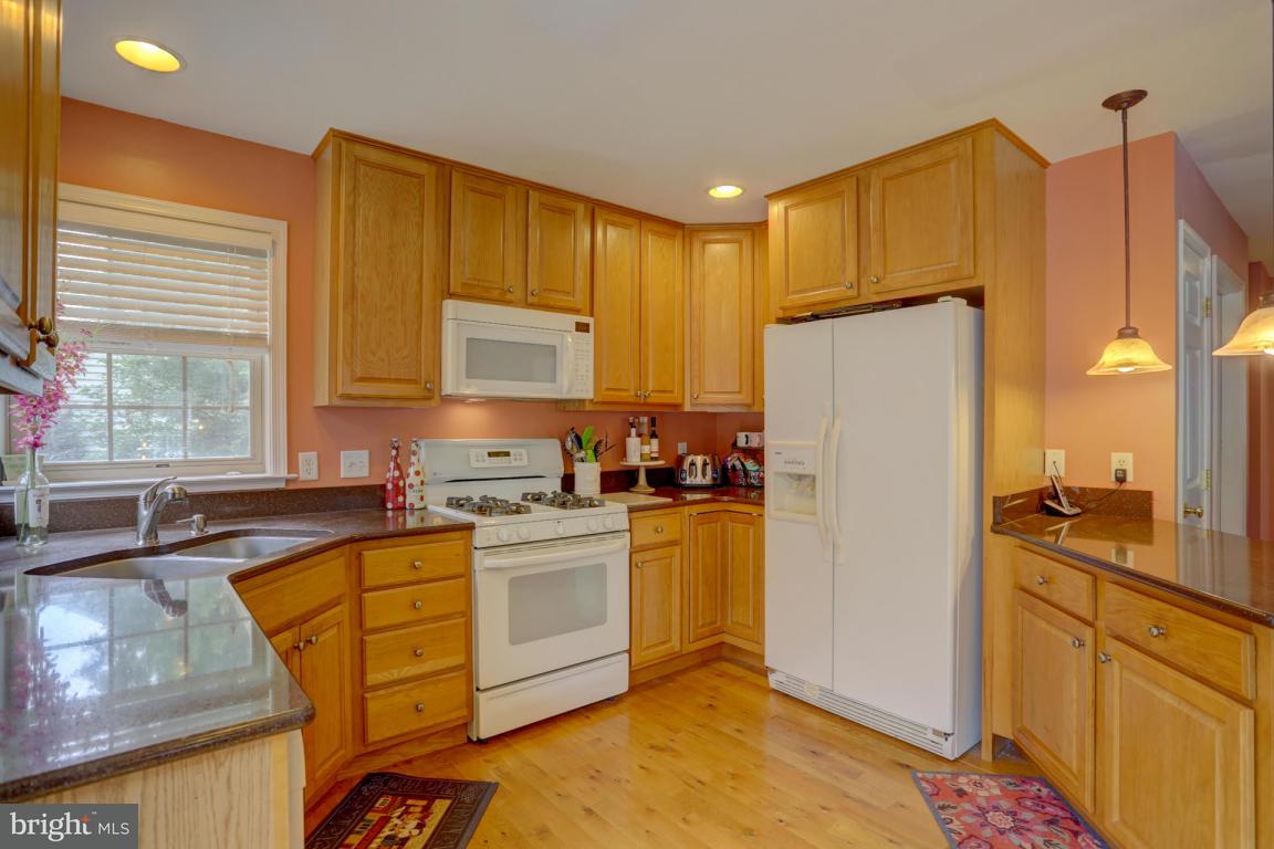 259 Squire Lane Lititz, PA 17543 - Photo 9 of 21 Gallery Image 9