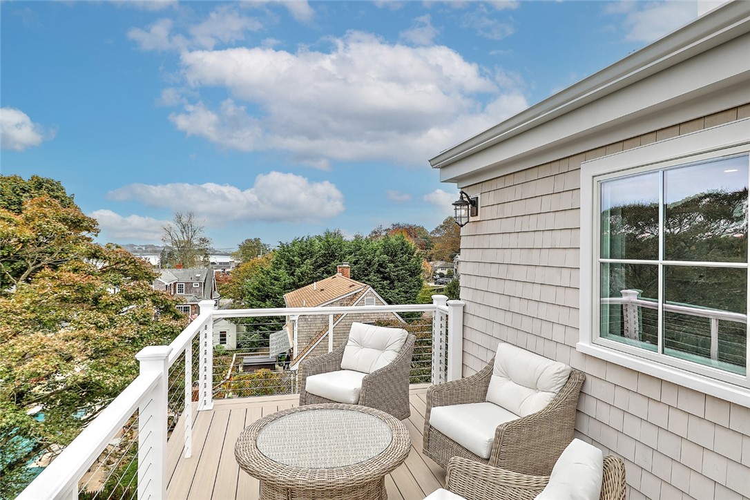 11 Shields Street Newport, RI 02840 - Photo 11 of 32