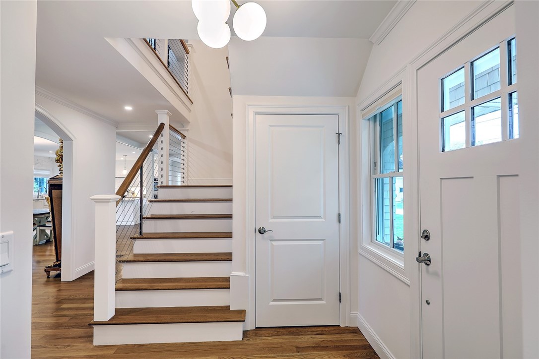 11 Shields Street Newport, RI 02840 - Photo 13 of 32