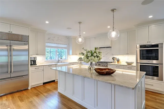 $10,000 | 11 Shields Street, Newport, RI 02840