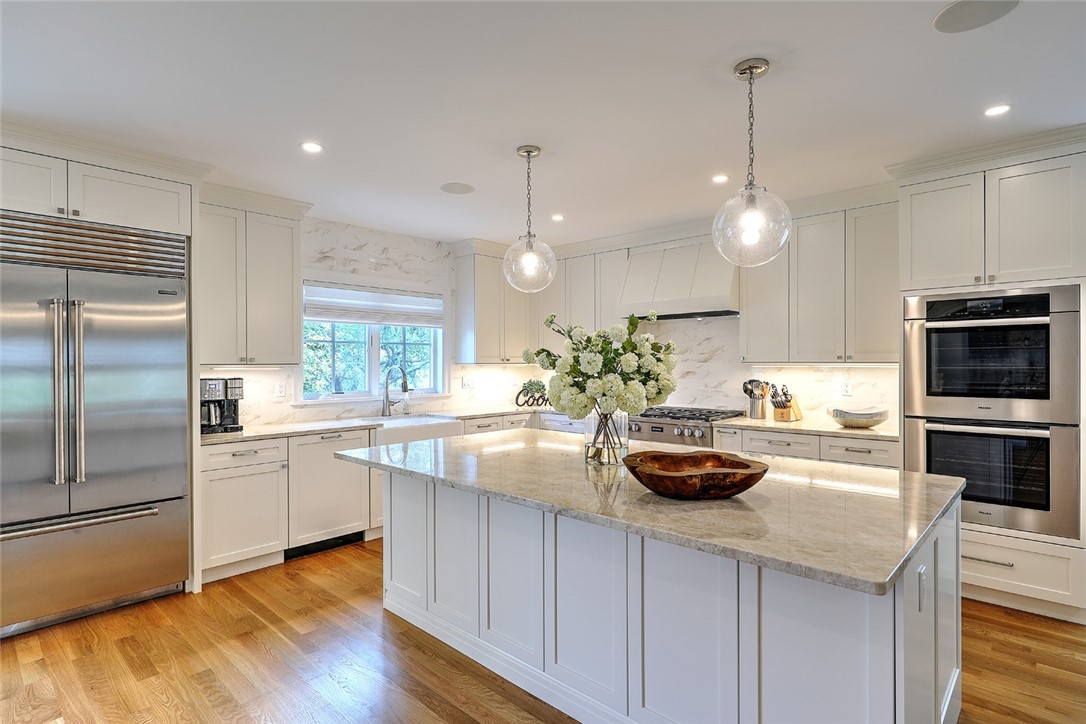 11 Shields Street Newport, RI 02840 - Photo 19 of 32