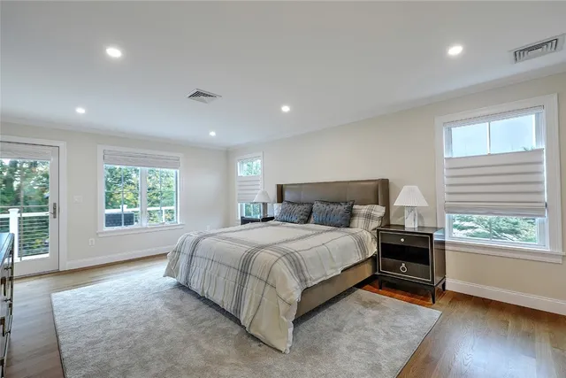 $10,000 | 11 Shields Street, Newport, RI 02840