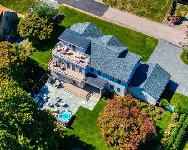 $10,000 | 11 Shields Street, Newport, RI 02840