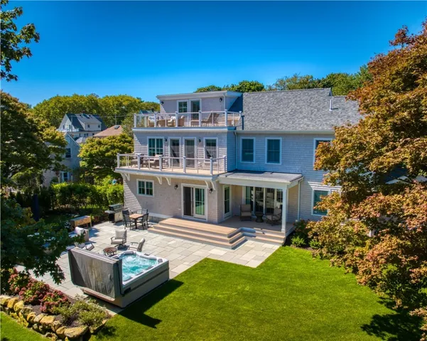 $10,000 | 11 Shields Street, Newport, RI 02840