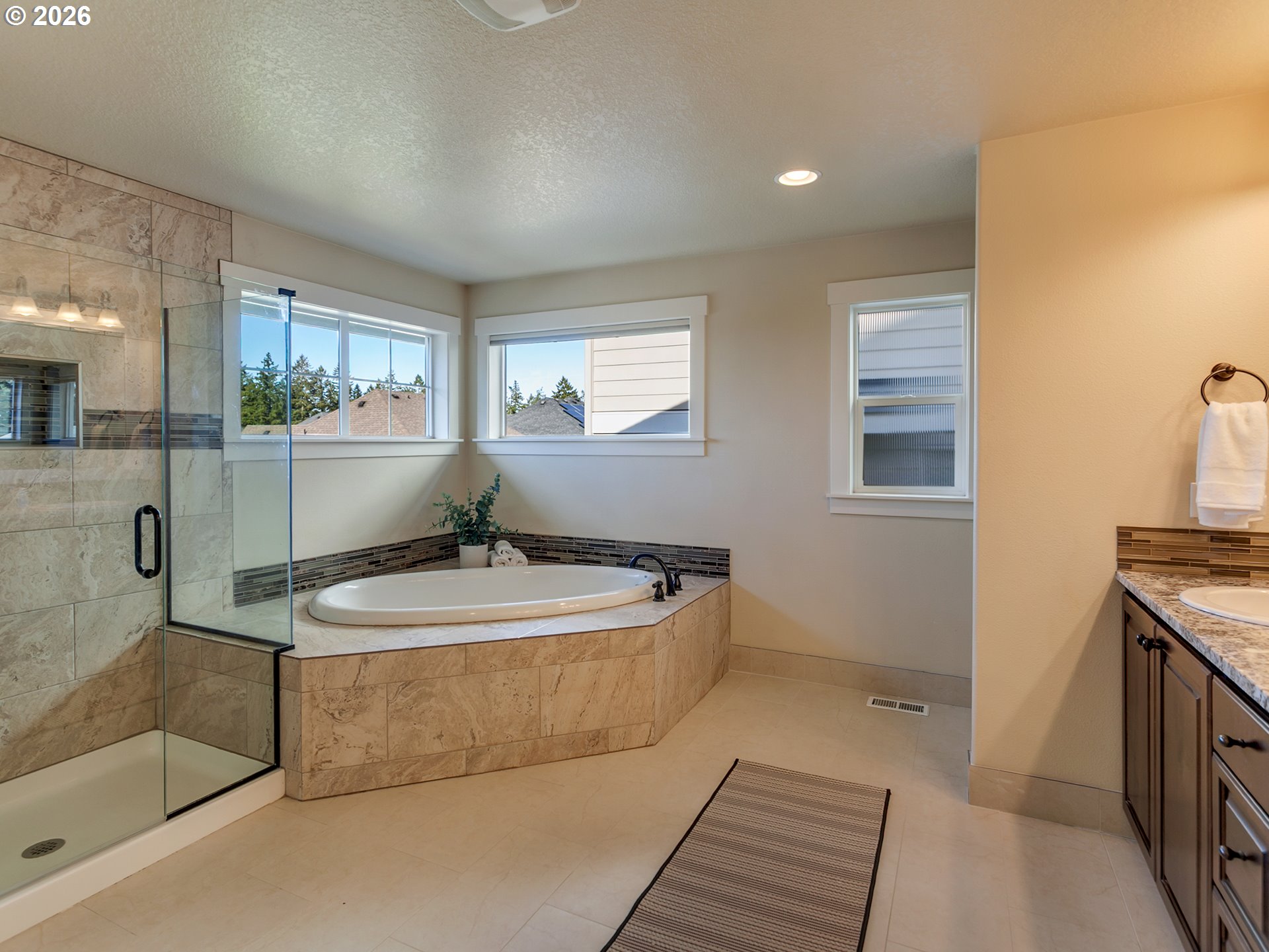 20381 Southwest Navarre Lane Beaverton, OR 97007 - Photo 22 of 47 Primary Bedroom