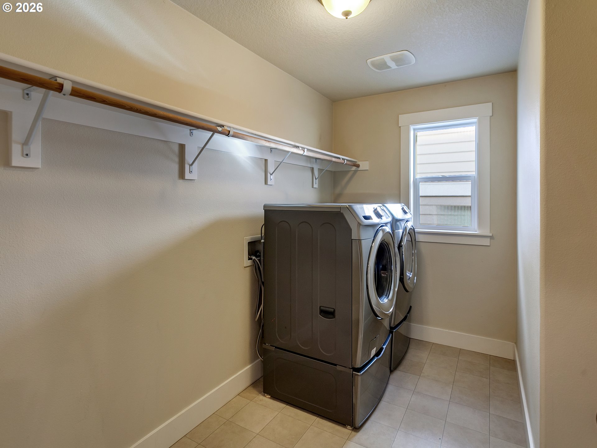 20381 Southwest Navarre Lane Beaverton, OR 97007 - Photo 28 of 47 Laundry