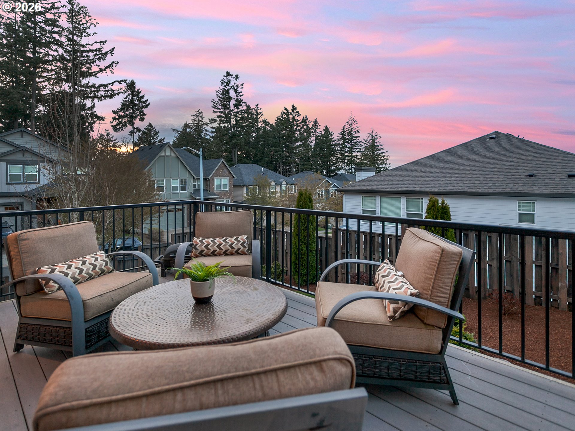 20381 Southwest Navarre Lane Beaverton, OR 97007 - Photo 5 of 47 Deck