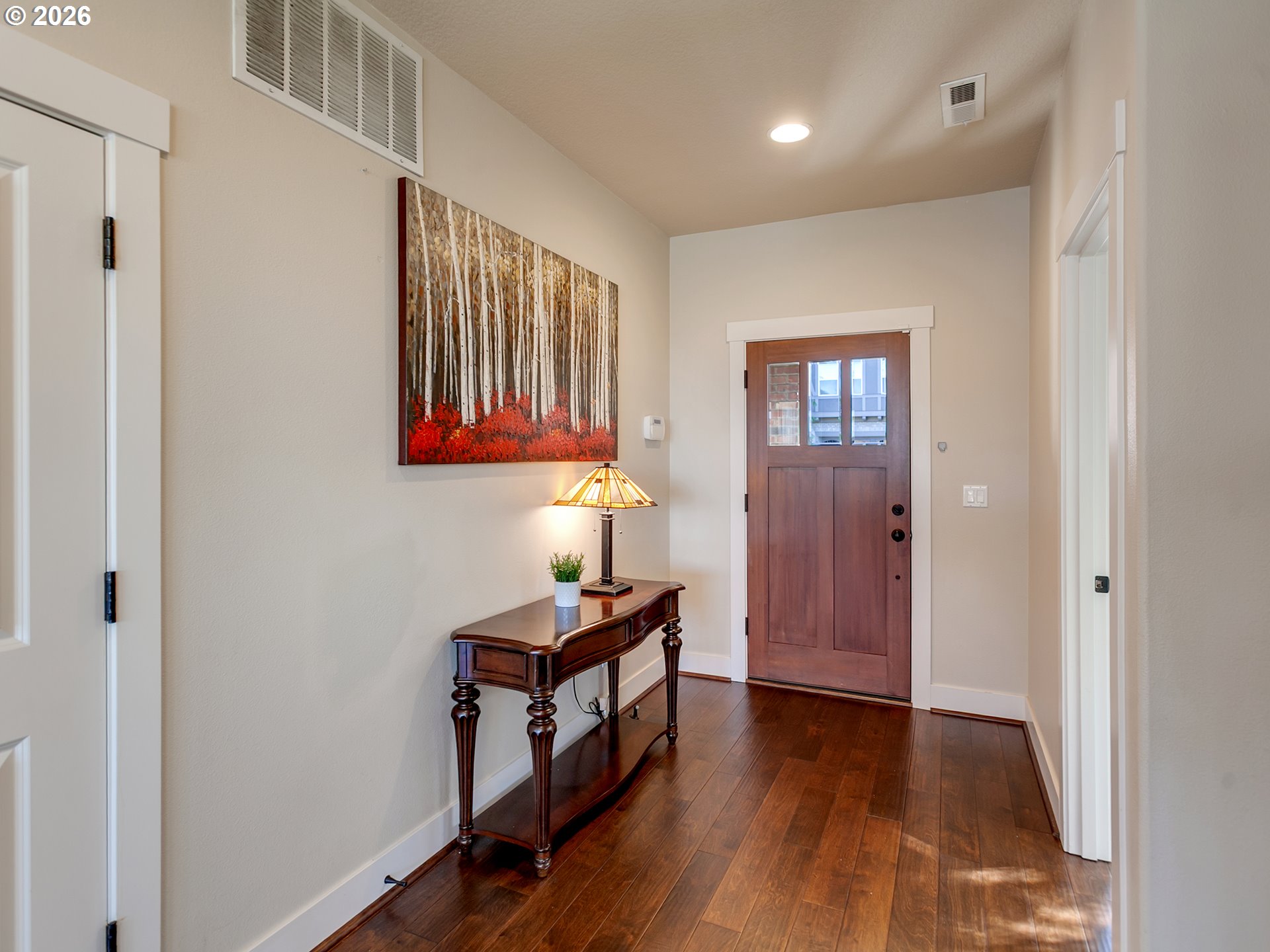 20381 Southwest Navarre Lane Beaverton, OR 97007 - Photo 7 of 47 Entrance/Foyer