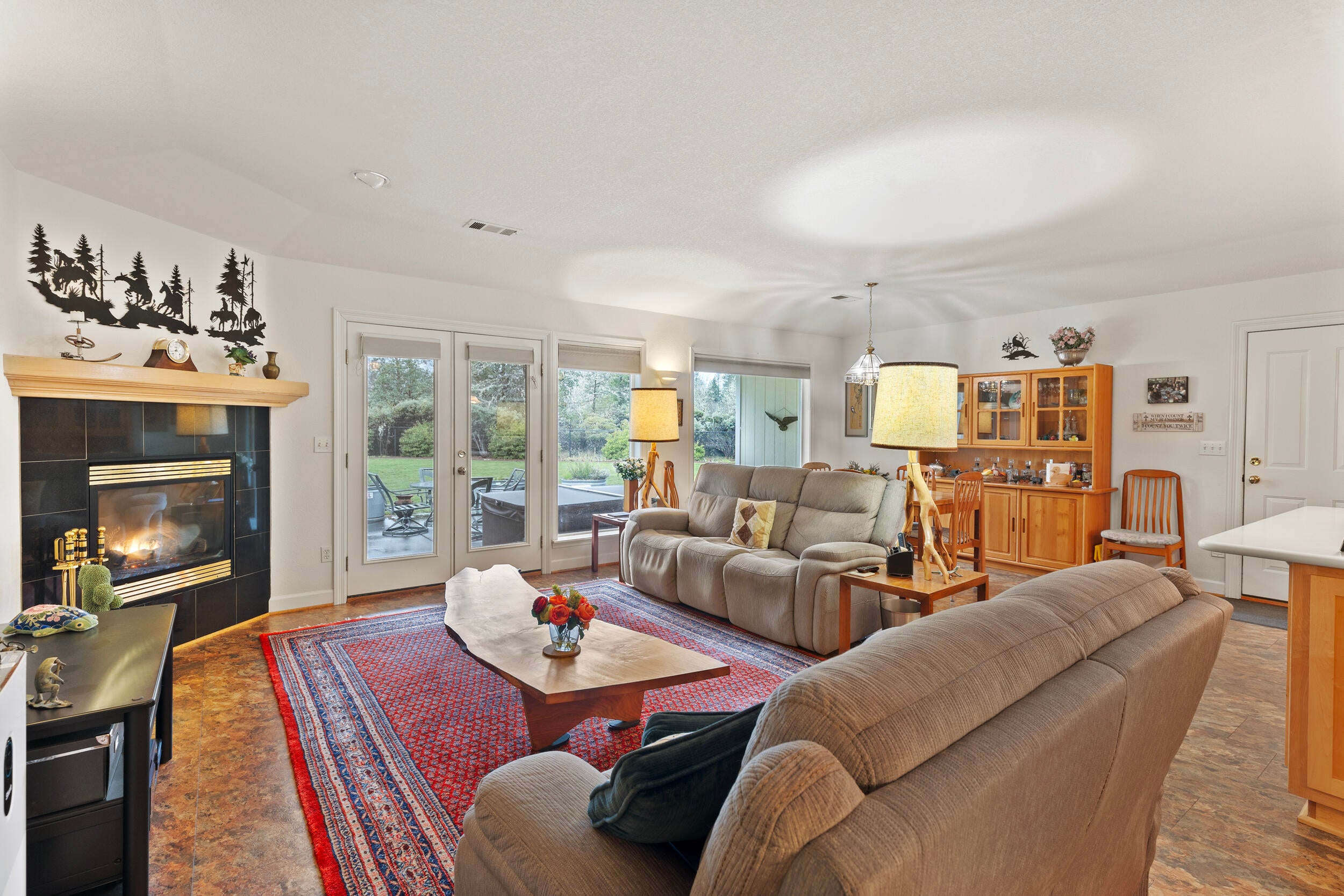 1570 Dick George Road Cave Junction, OR 97523 - Photo 18 of 41 Living Room