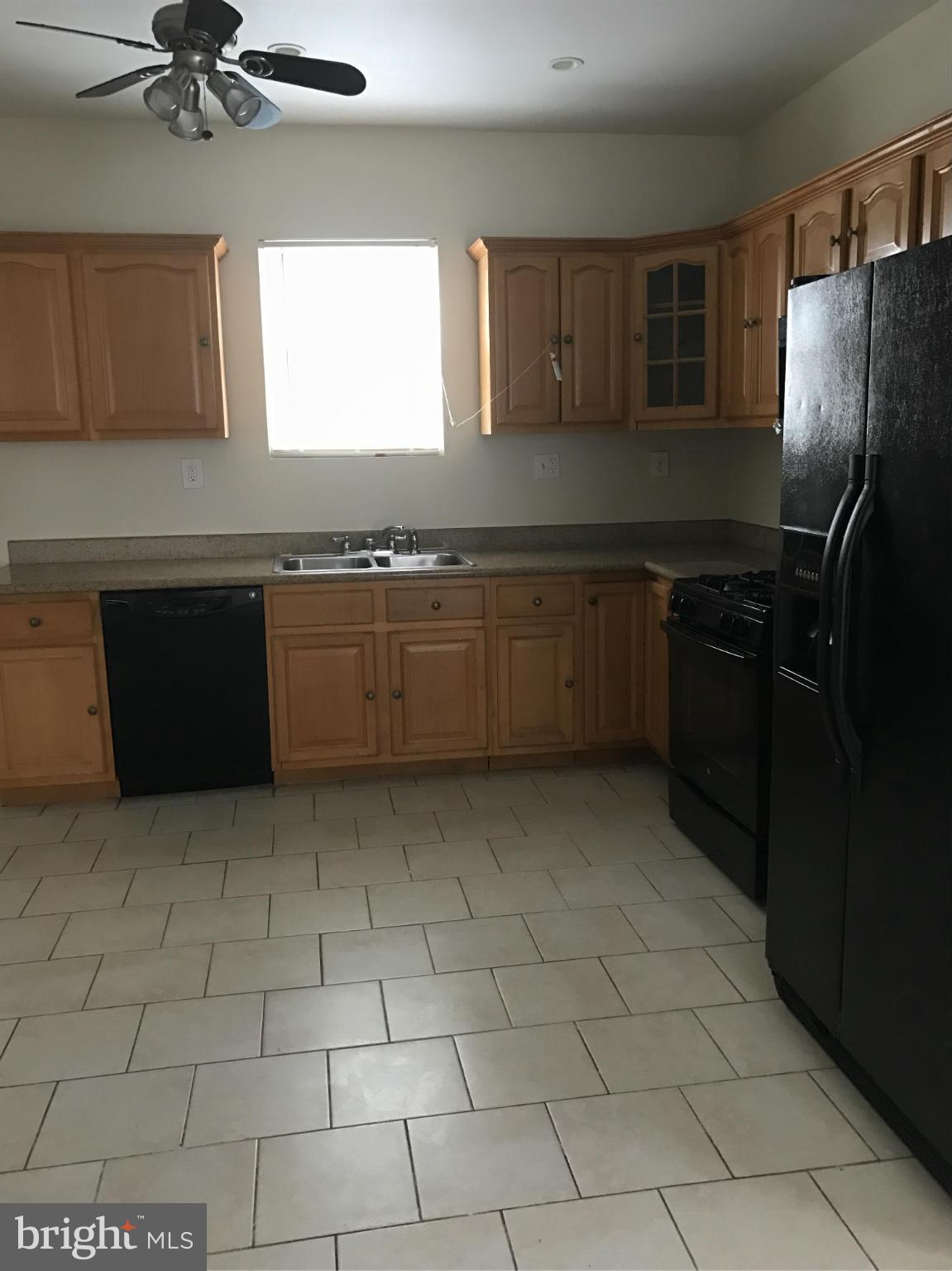5926 Addison Road Capitol Heights, MD 20743 - Photo 11 of 28 Kitchen