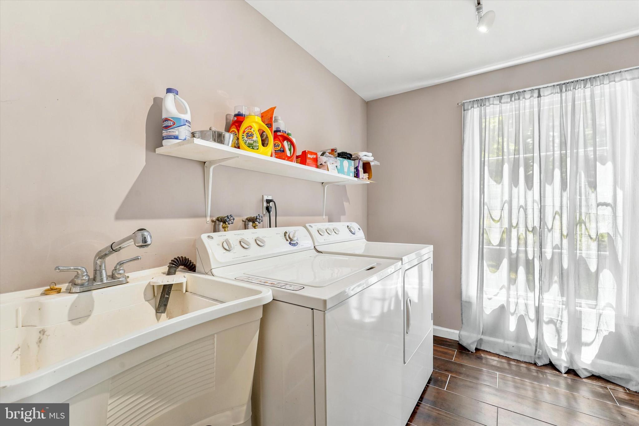 2993 North Providence Road Media, PA 19063 - Photo 6 of 49 Laundry room