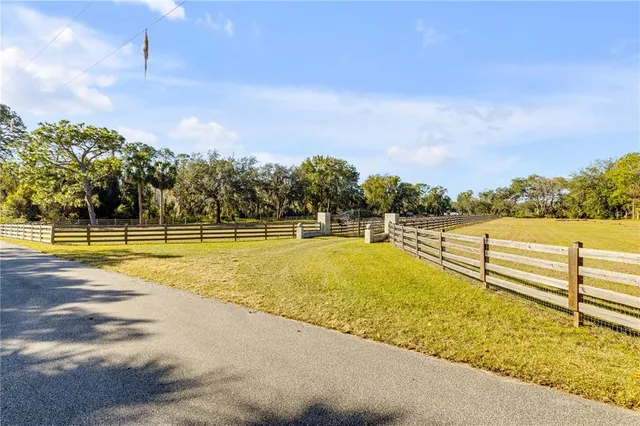 $1,399,000 | 420 Roberts Road, Pierson, FL 32180