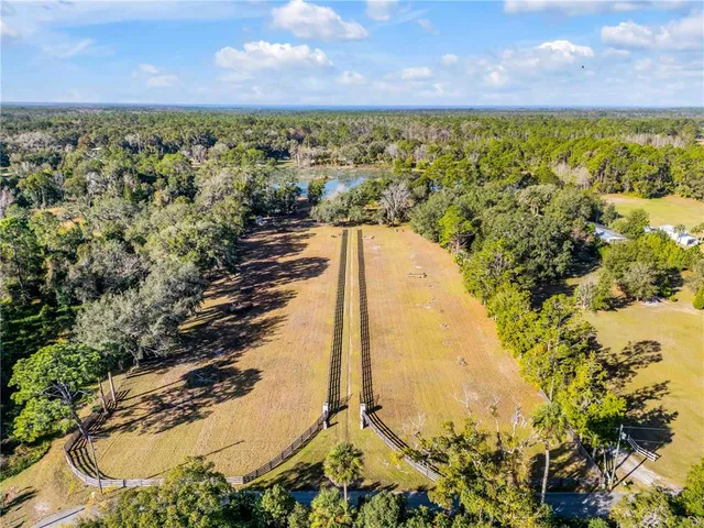 $1,399,000 | 420 Roberts Road, Pierson, FL 32180