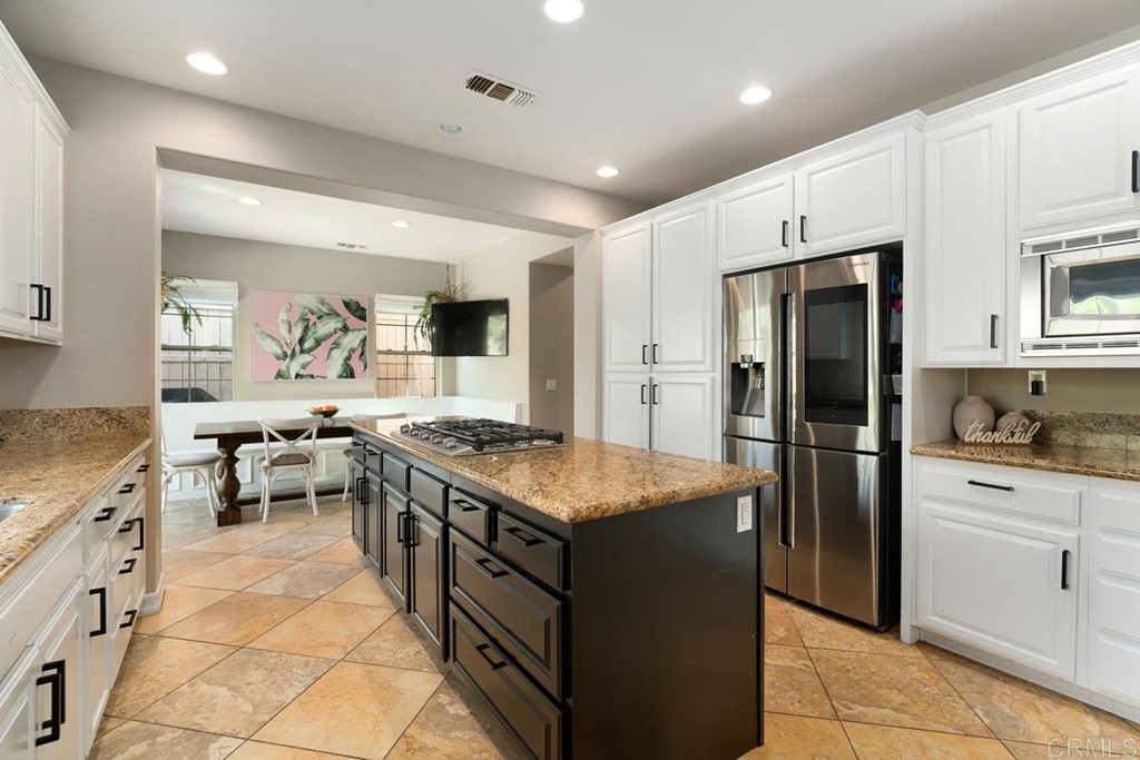 832 Genoa Way San Marcos, CA 92078 - Photo 20 of 42