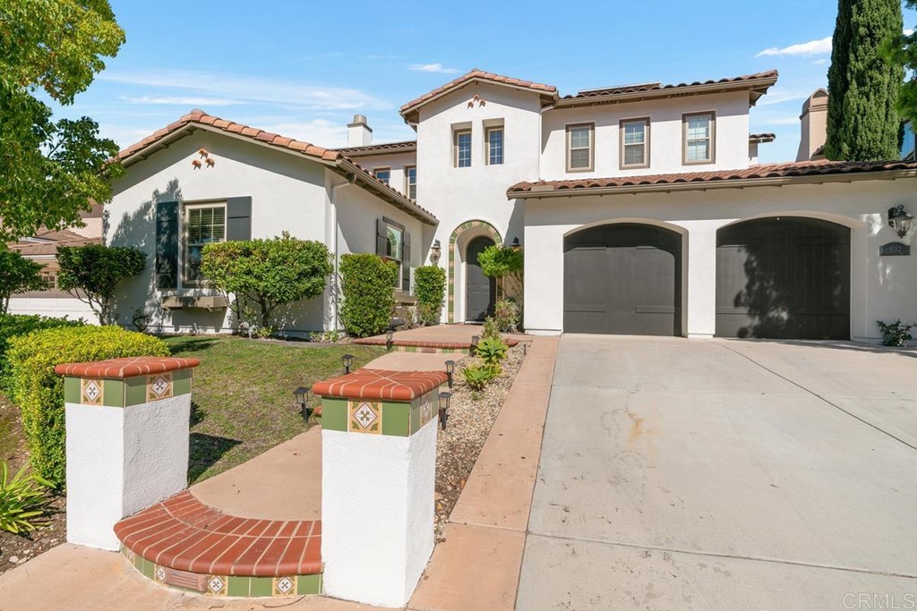 832 Genoa Way San Marcos, CA 92078 - Photo 3 of 42