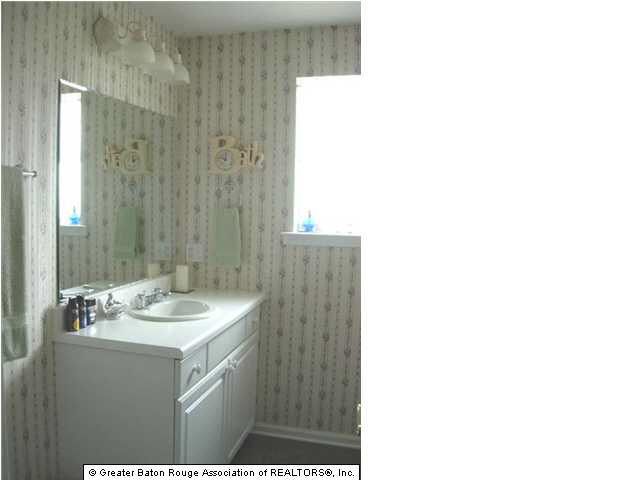17068 Ronald Road Prairieville, LA 70769 - Photo 8 of 9 Gallery Image 8