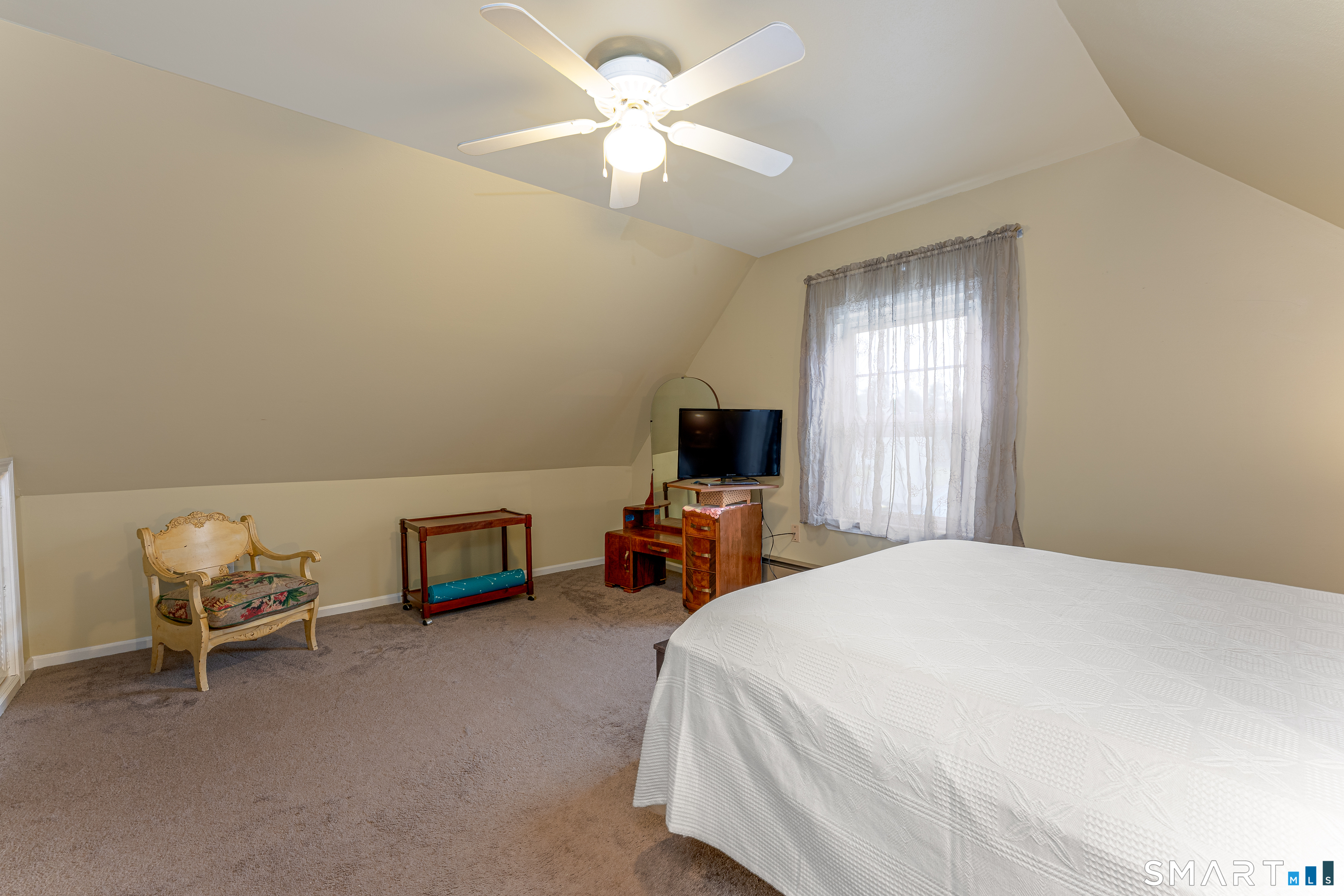 237 Alexander Avenue Waterbury, CT 06705 - Photo 25 of 31
