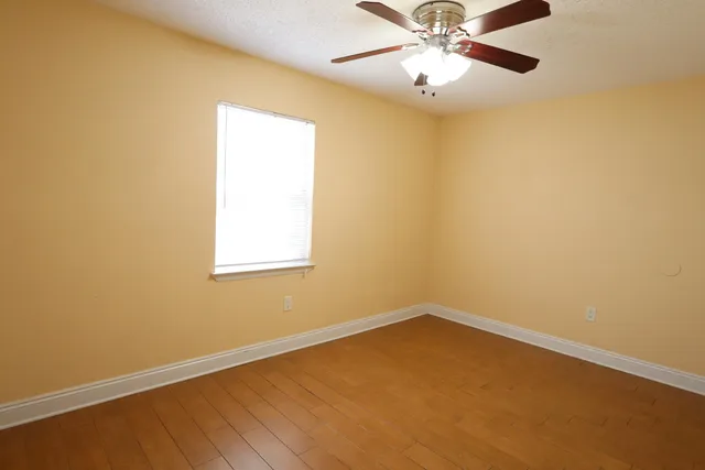 $1,350 | 806 Fairview Drive, Unit D, Fort Walton Beach, FL 32547