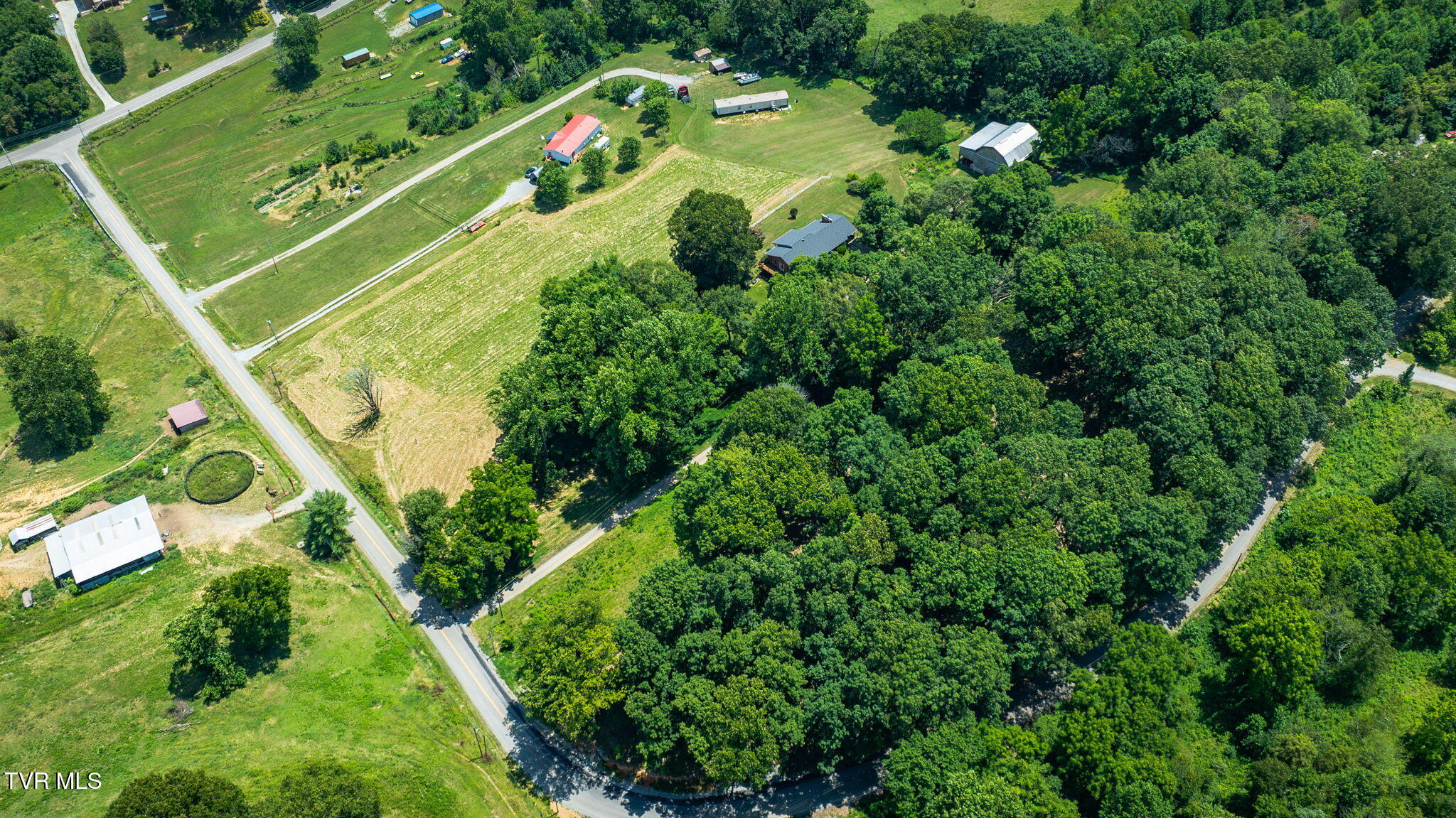 120 Wheelock Road Jonesborough, TN 37659 - Photo 6 of 21 006