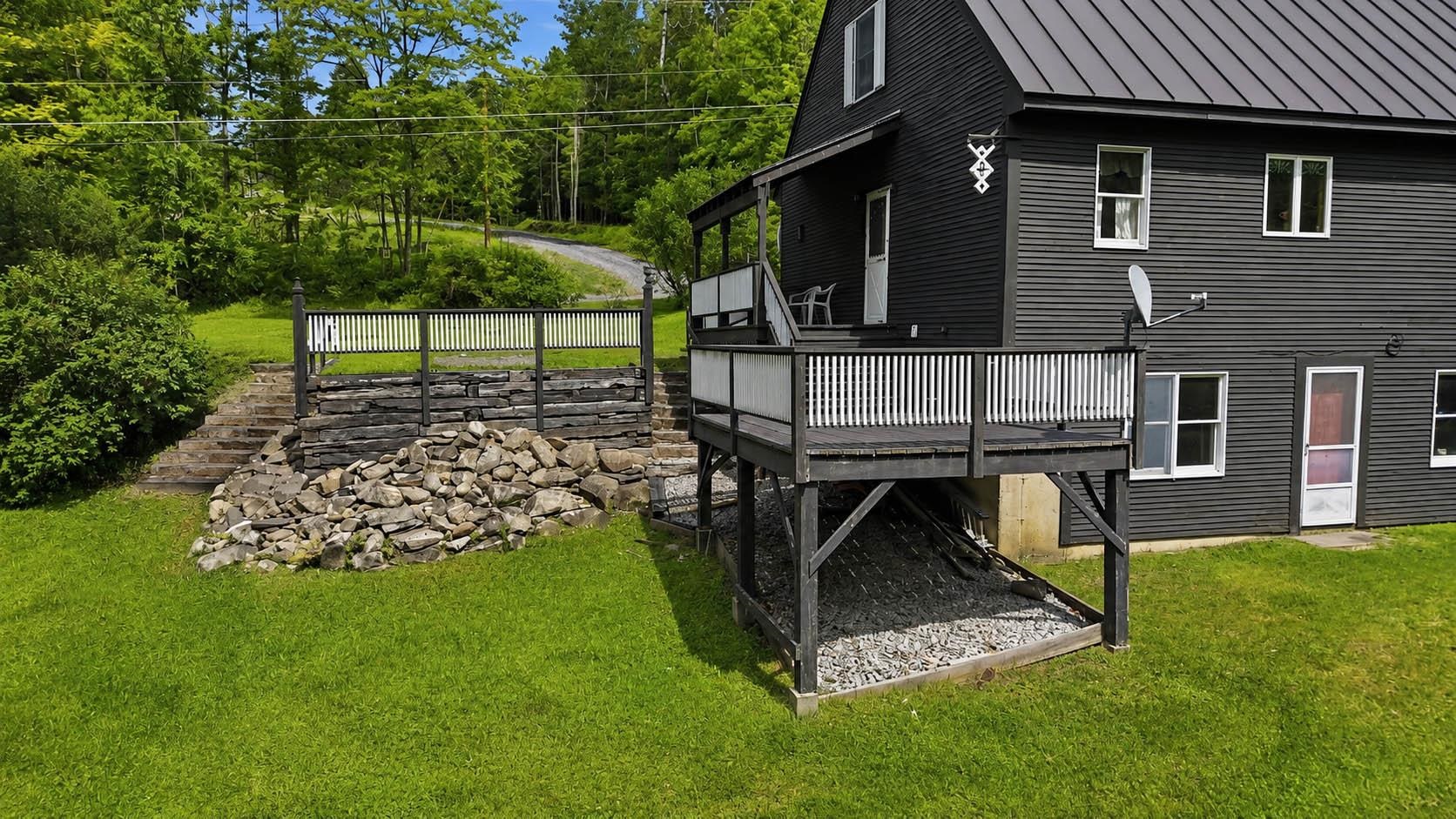 244 Middle Road Barre Town, VT 05654 - Photo 42 of 44