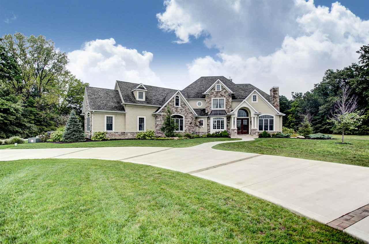 5941 Schlatter Road Leo, IN 46765 - Photo 1 of 36