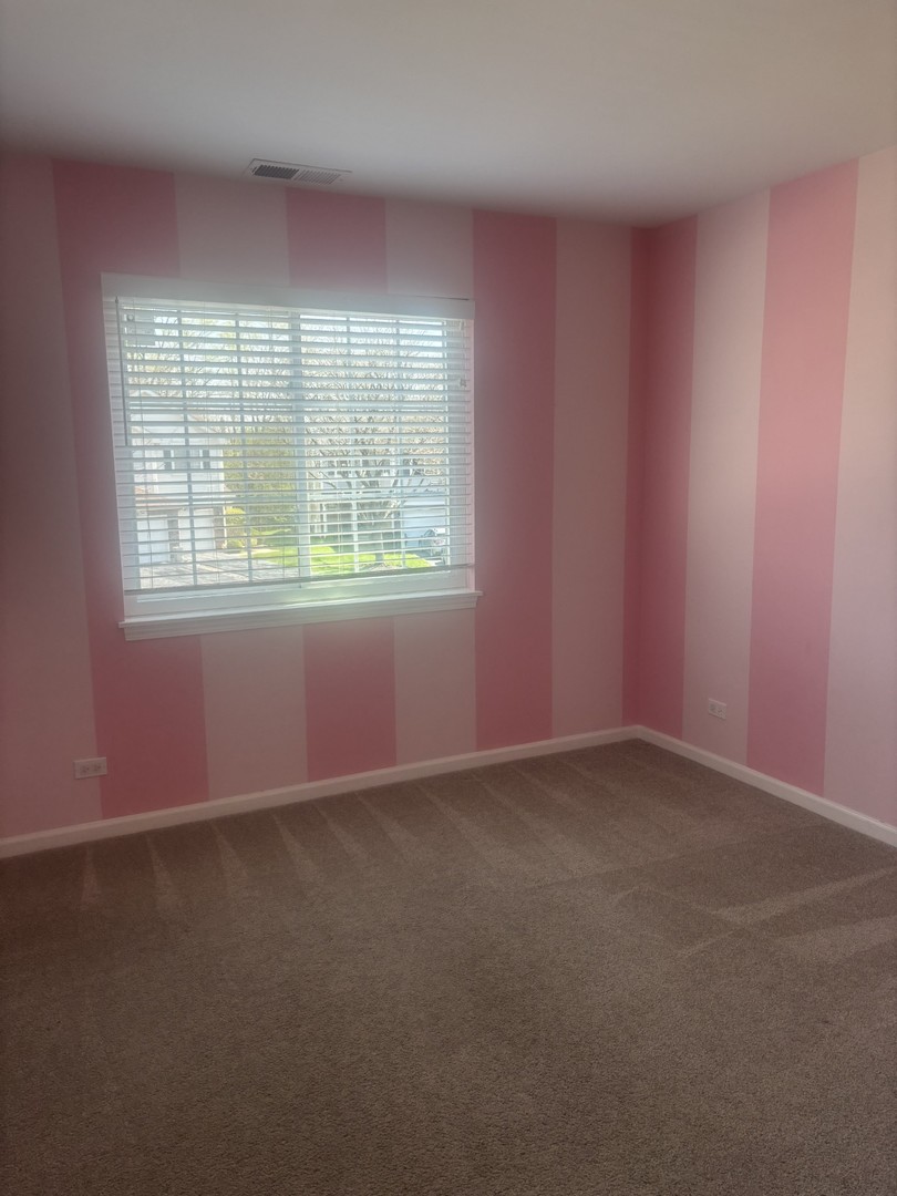 8238 Ripple Ridge Darien, IL 60561 - Photo 10 of 15
