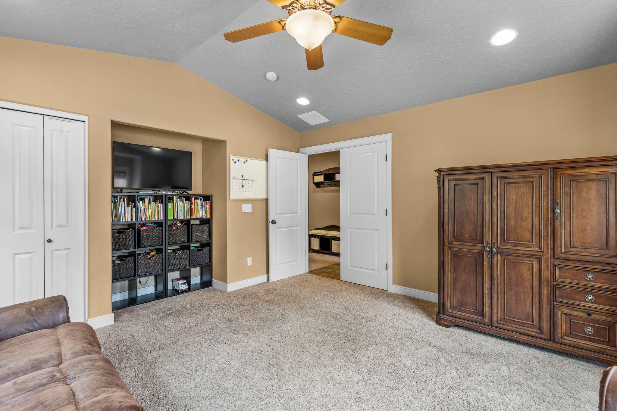 16048 Aqua Road La Pine, OR 97739 - Photo 15 of 38 2nd view of Den/Office