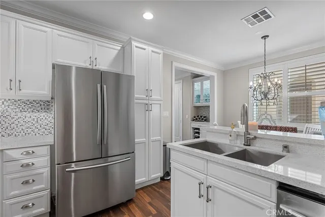 $564,900 | 28468 Santa Rosa Lane, Unit 534, Saugus, CA 91350