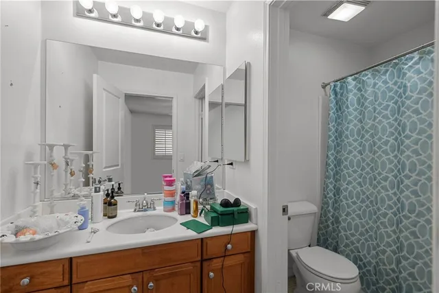 $564,900 | 28468 Santa Rosa Lane, Unit 534, Saugus, CA 91350