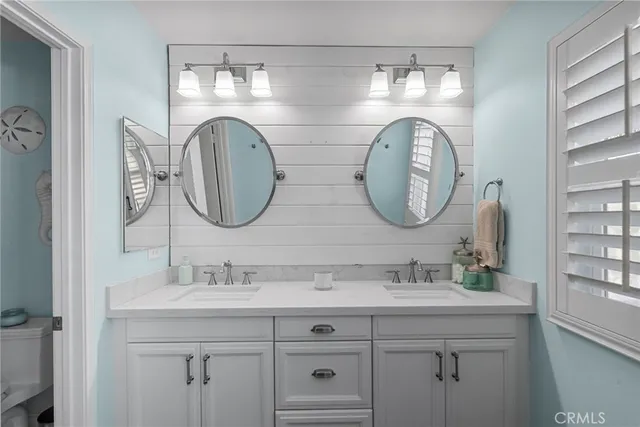 $564,900 | 28468 Santa Rosa Lane, Unit 534, Saugus, CA 91350