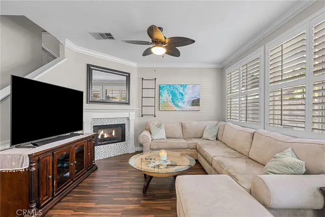 $564,900 | 28468 Santa Rosa Lane, Unit 534, Saugus, CA 91350