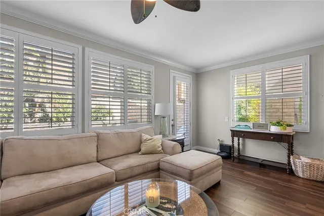 $564,900 | 28468 Santa Rosa Lane, Unit 534, Saugus, CA 91350