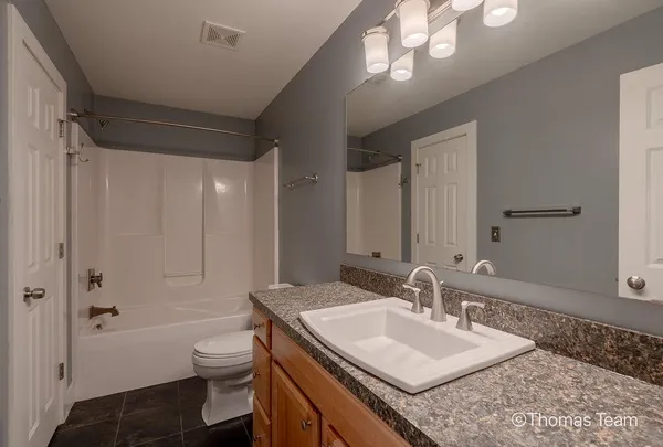 $379,900 | 698 Silver Brook Drive Southeast, Grand Rapids, MI 49548