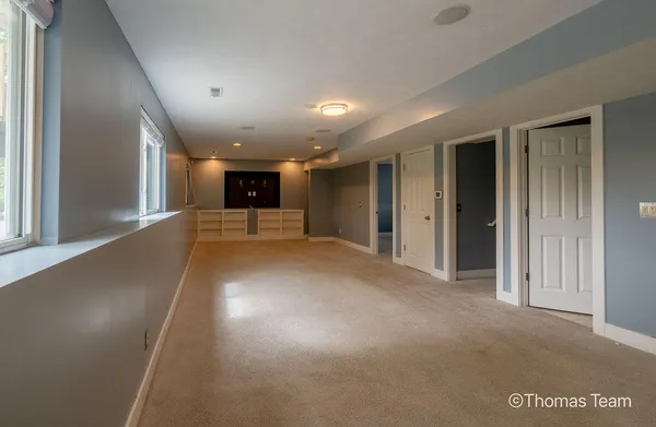 $379,900 | 698 Silver Brook Drive Southeast, Grand Rapids, MI 49548