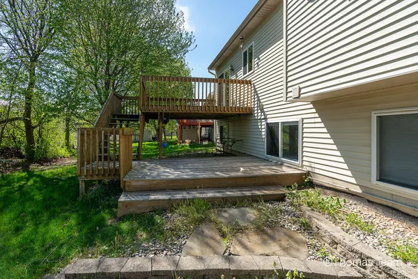 $379,900 | 698 Silver Brook Drive Southeast, Grand Rapids, MI 49548