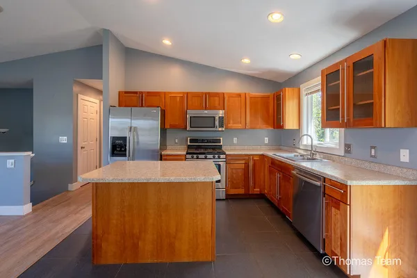 $379,900 | 698 Silver Brook Drive Southeast, Grand Rapids, MI 49548