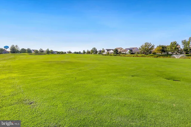 a view of a tennis court