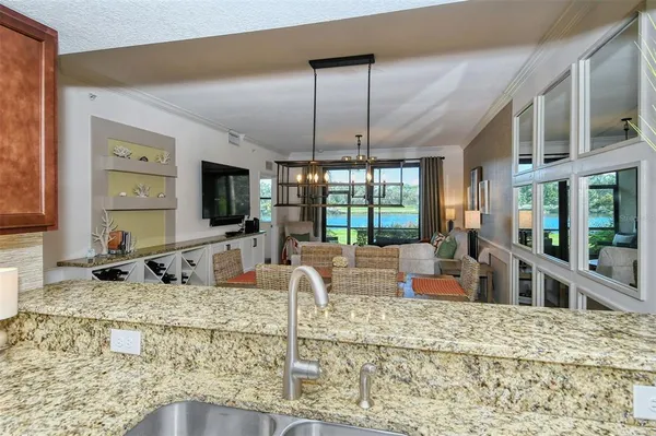 $6,000 | 16706 Vardon Terrace, Unit 105, Bradenton, FL 34211