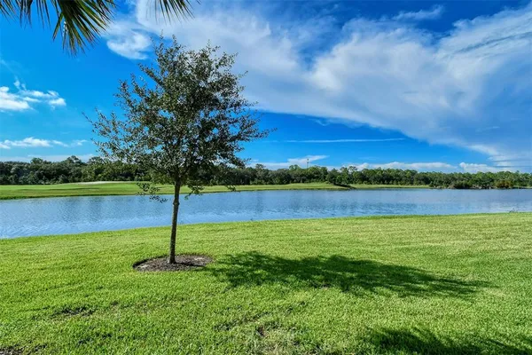 $6,000 | 16706 Vardon Terrace, Unit 105, Bradenton, FL 34211