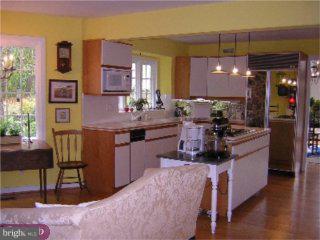 407 Cann Road West Chester, PA 19382 - Photo 3 of 6 Gallery Image 3