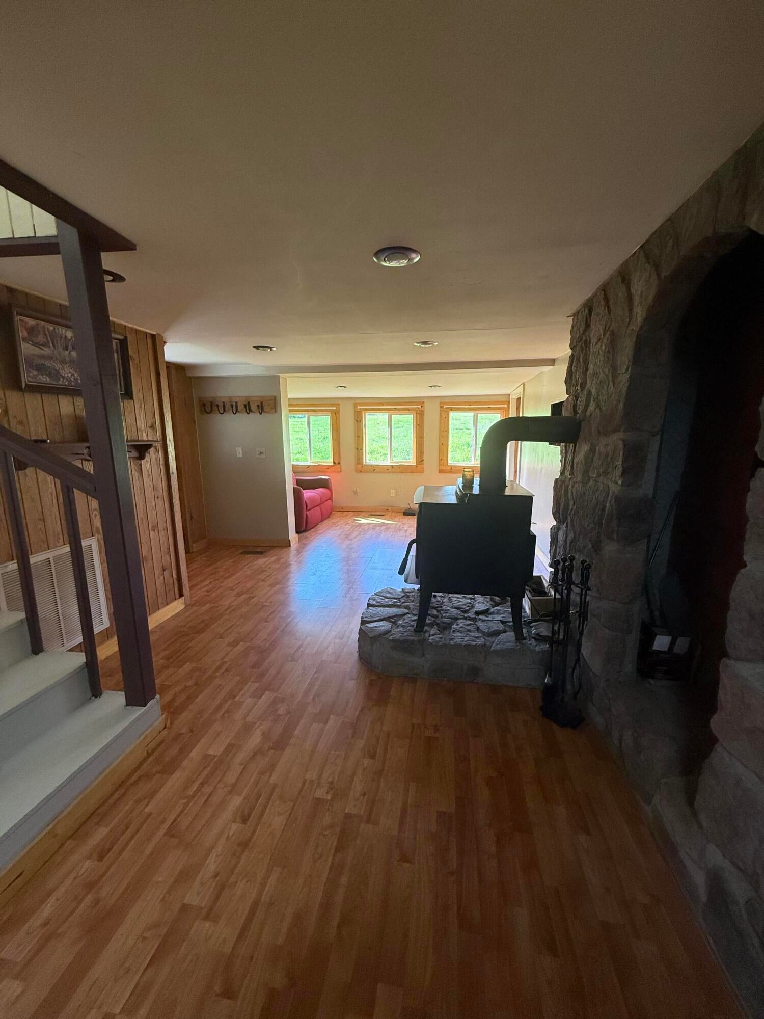 2991 Brownsburg Road Marlinton, WV 24954 - Photo 23 of 87 Gallery Image 23