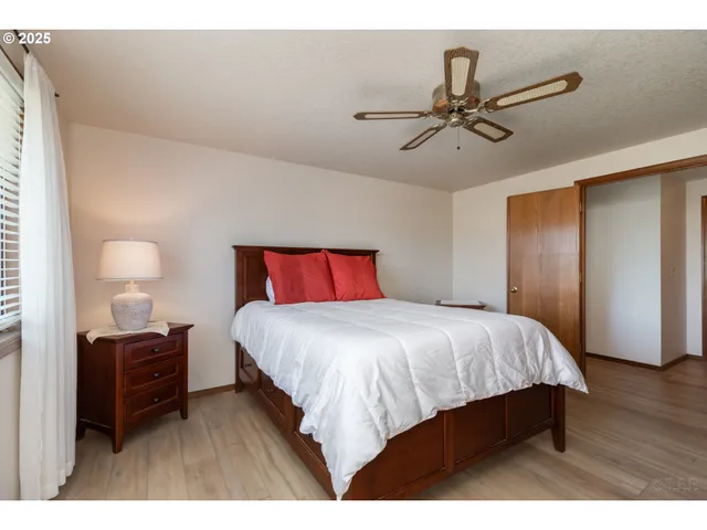 $649,000 | 34948 Sykes Road, St. Helens, OR 97051