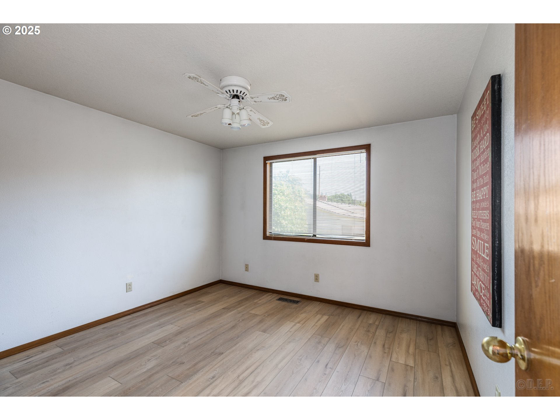 34948 Sykes Road St. Helens, OR 97051 - Photo 20 of 32 Bedroom