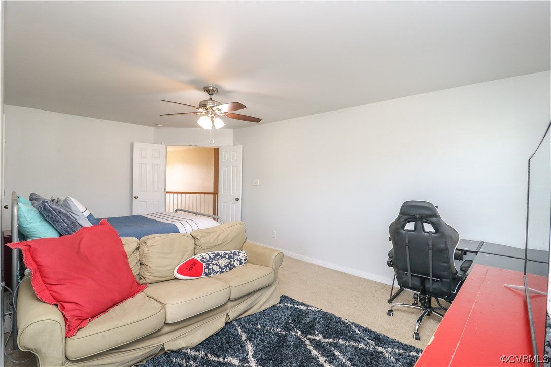 4628 Allenbend Road Glen Allen, VA 23060 - Photo 39 of 50 a living room with furniture and a mirror