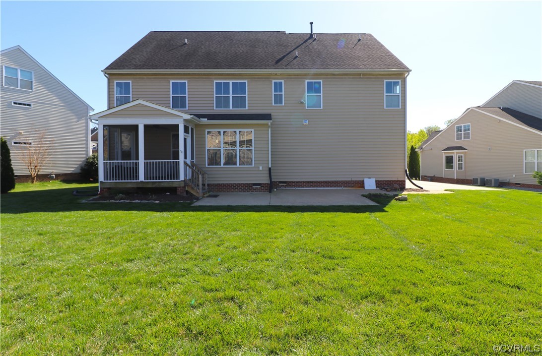 4628 Allenbend Road Glen Allen, VA 23060 - Photo 50 of 50 a front view of a house with a yard and garage