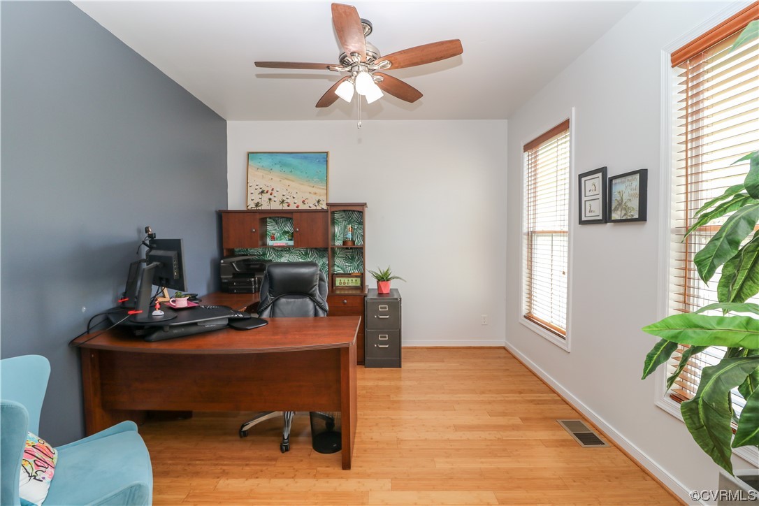 4628 Allenbend Road Glen Allen, VA 23060 - Photo 8 of 50 Office or flex room