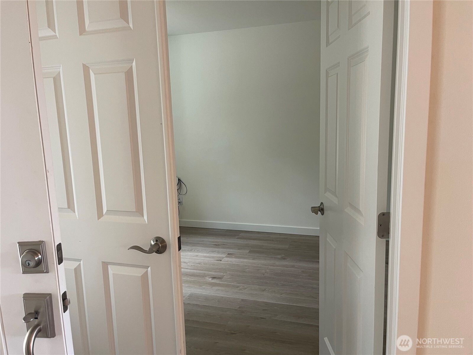 1069 East Bush Point Road, Unit HOME Freeland, WA 98249 - Photo 14 of 33 Gallery Image 14