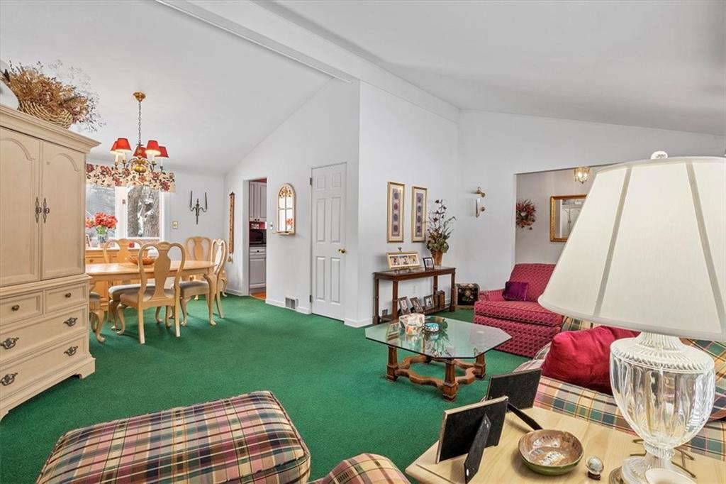 1539 Powers Run Road Pittsburgh, PA 15238 - Photo 10 of 25 Gallery Image 10